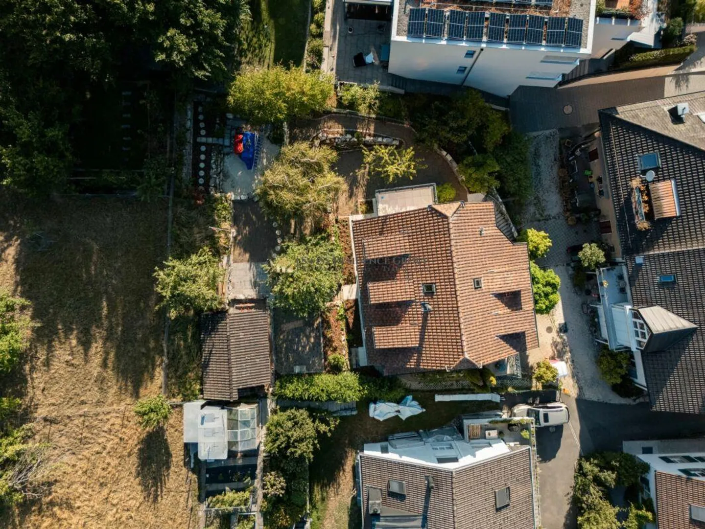 Maison individuelle spacieuse de 6,5 pièces avec jardin de rêve à Wettingen - Photo 21 sur 26