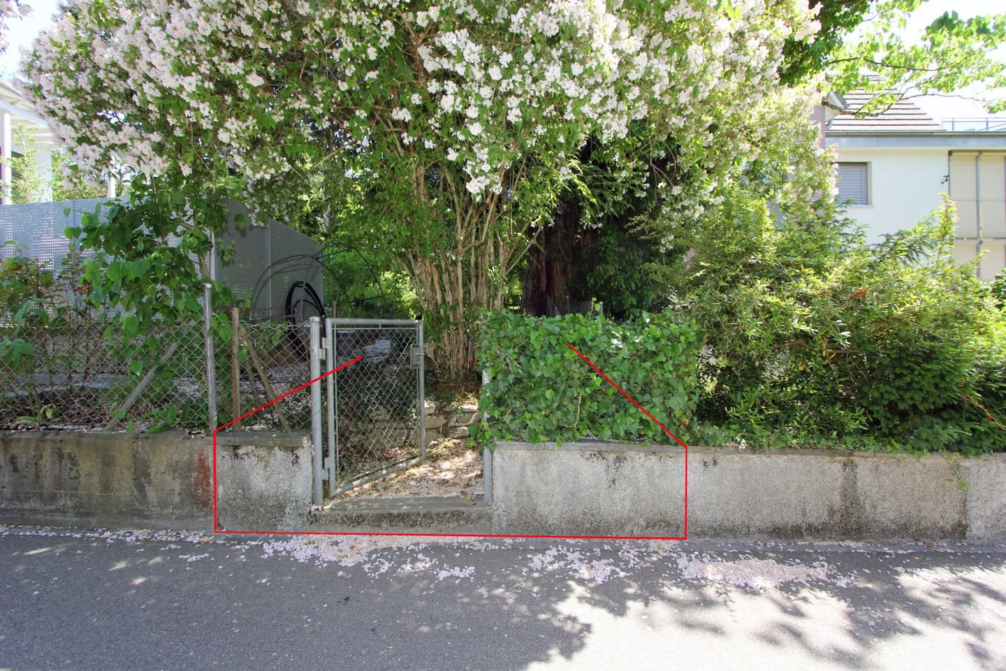 Terreno pronto per costruire - Foto 8 di 10