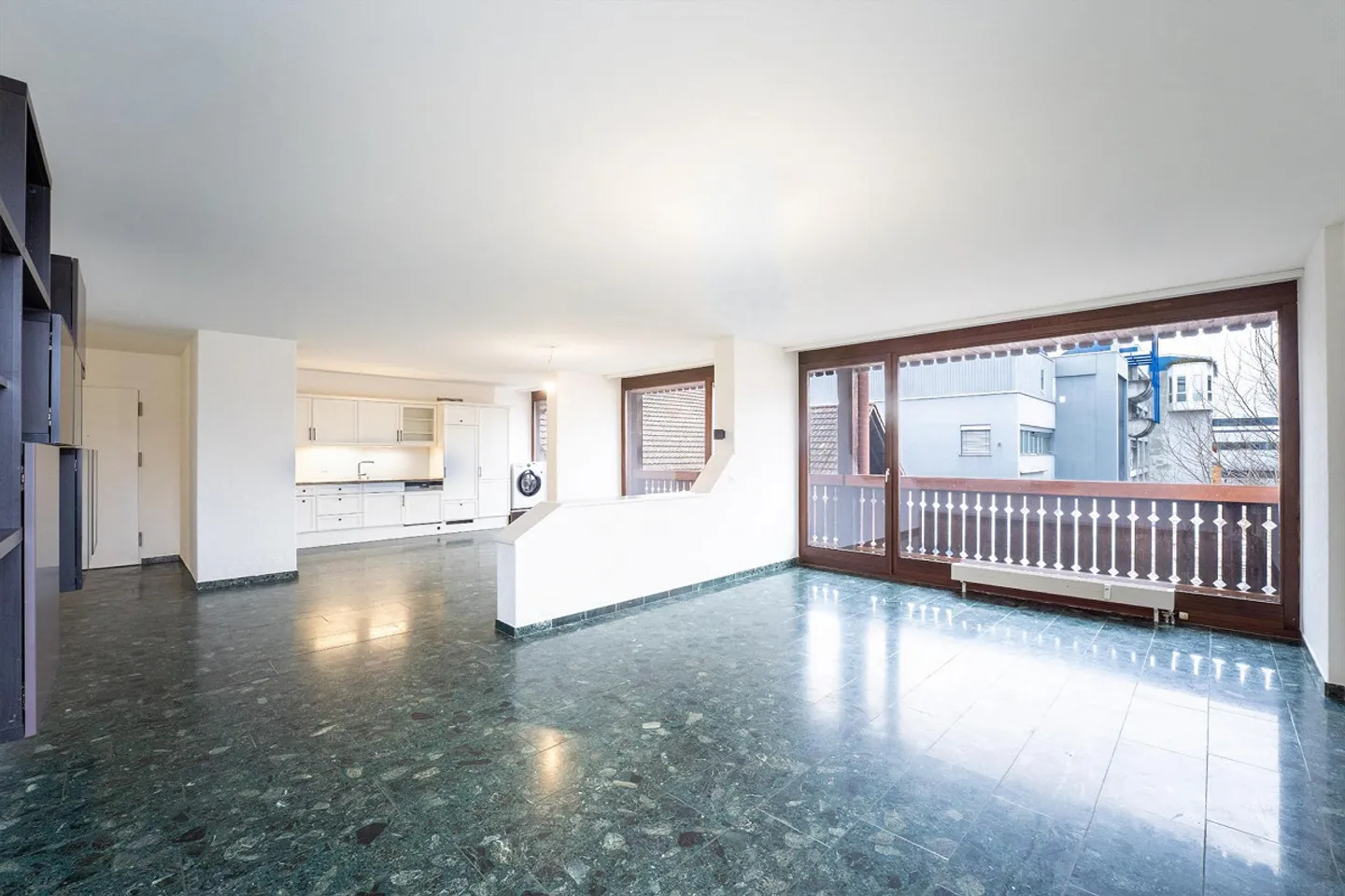 Appartamento 5.5 locali con sala hobby - diritto di costruzione - Foto 2 di 13