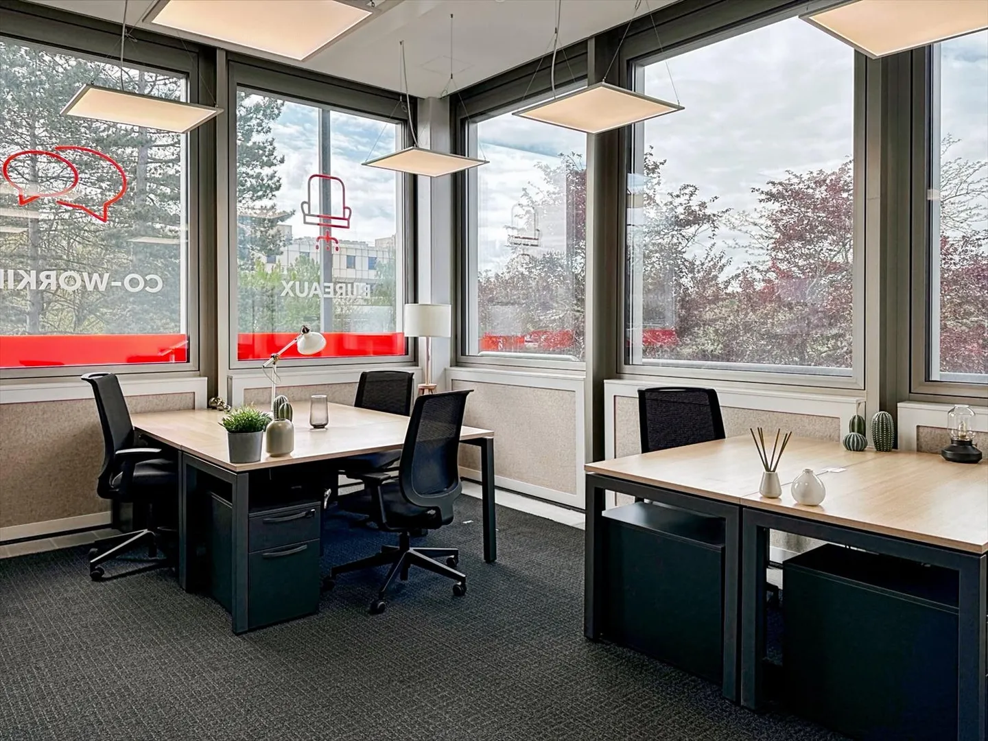 Offener Büroraum für 10 Personen in Regus Meyrin - Foto 11 von 16