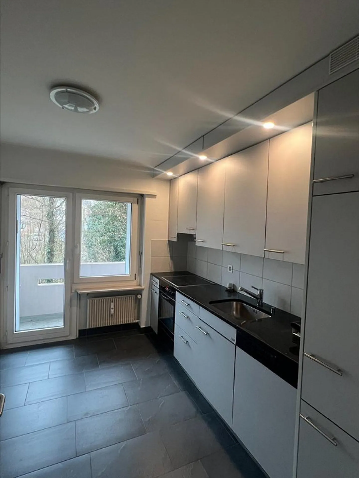 Spacious 4-room apartment for rent in Füllinsdorf - Photo 2 of 10
