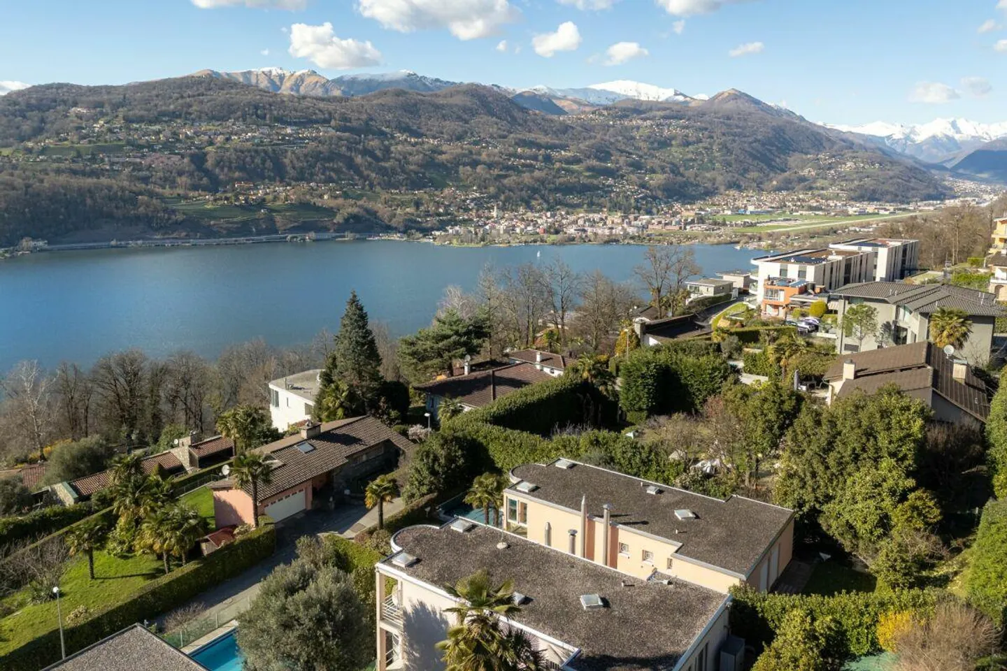 Prächtige Villa mit Pool in Montagnola - Foto 5 von 9