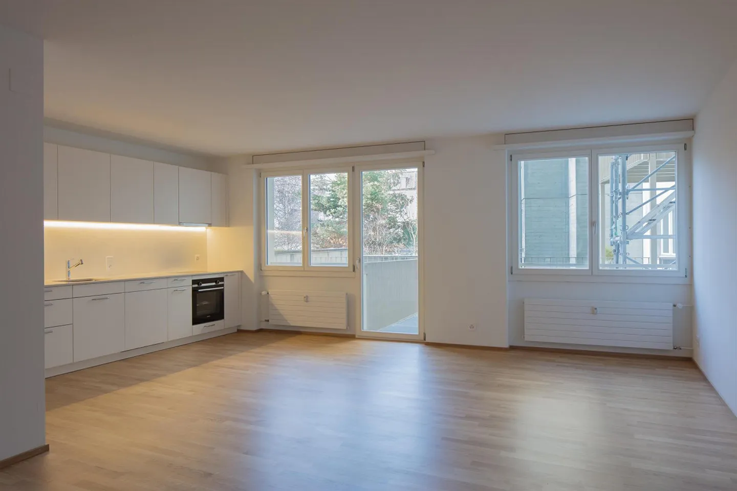 Erdgeschosswohnung mit Terrasse - Foto 1 von 6