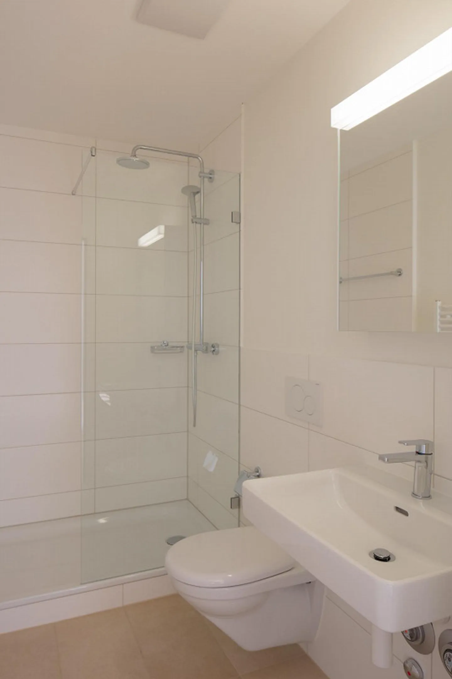 Erdgeschosswohnung mit Terrasse - Foto 4 von 6