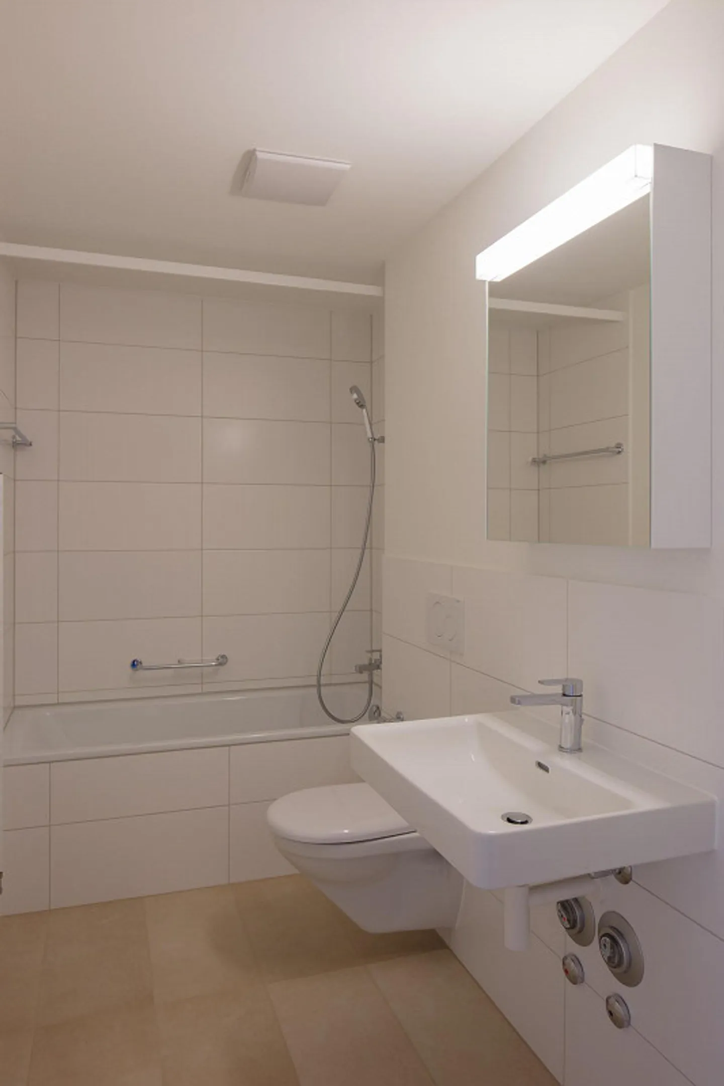 Erdgeschosswohnung mit Terrasse - Foto 5 von 6