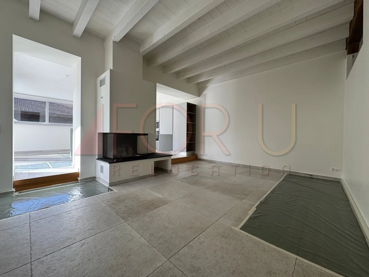 Bellissimo triplex di 6 stanze, insolito e tranquillo con giardino a Vessy - Foto 1 di 13