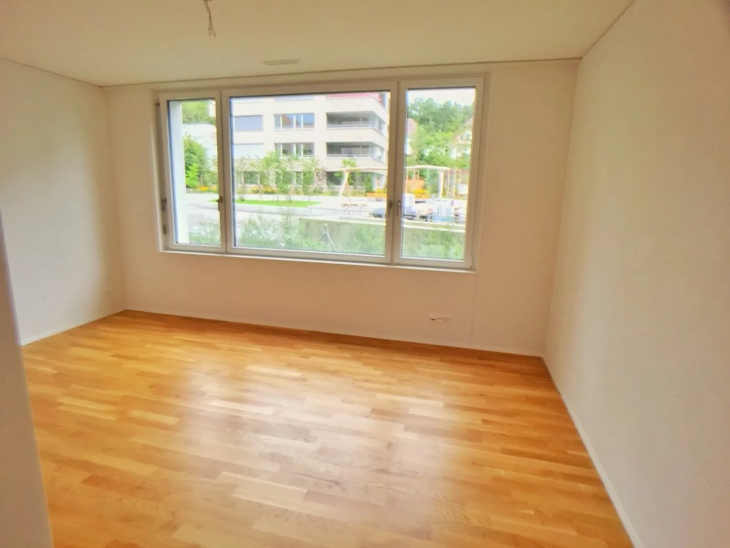 Modern apartment on the ground floor - Photo 6 of 10