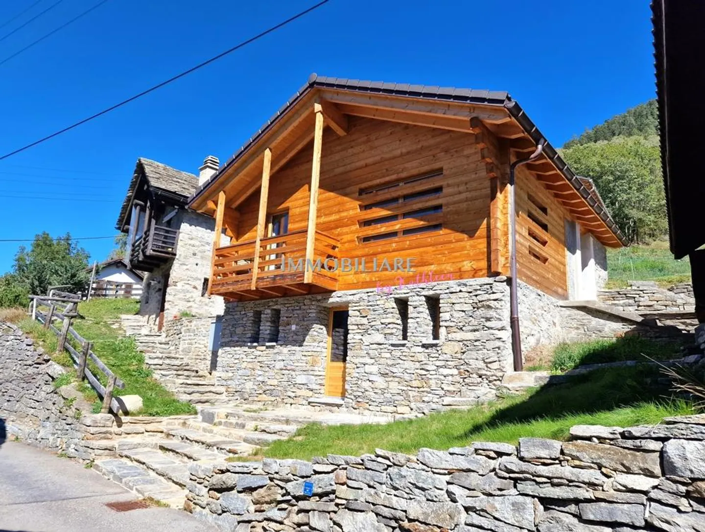 Rustique Élégant en Style Loft, avec Bâtiment Annexe, Village Montagnard à 1 100 m, Transports Publics - Photo 18 sur 24
