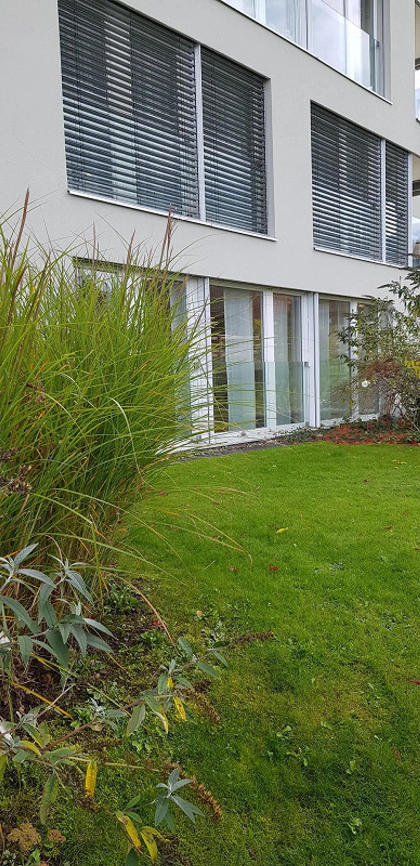 In the village center, renovated 3.5 room apartment on the ground floor - Photo 9 of 9