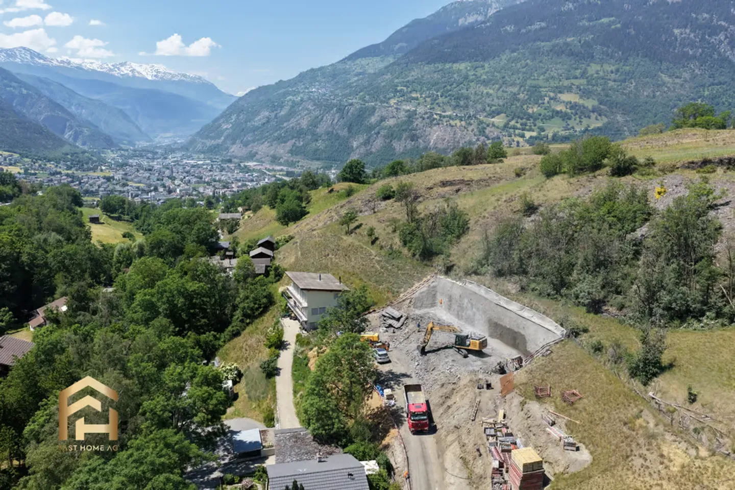 Ampio appartamento di 4,5 locali a Ried-Brig al piano superiore Ovest - Foto 1 di 13