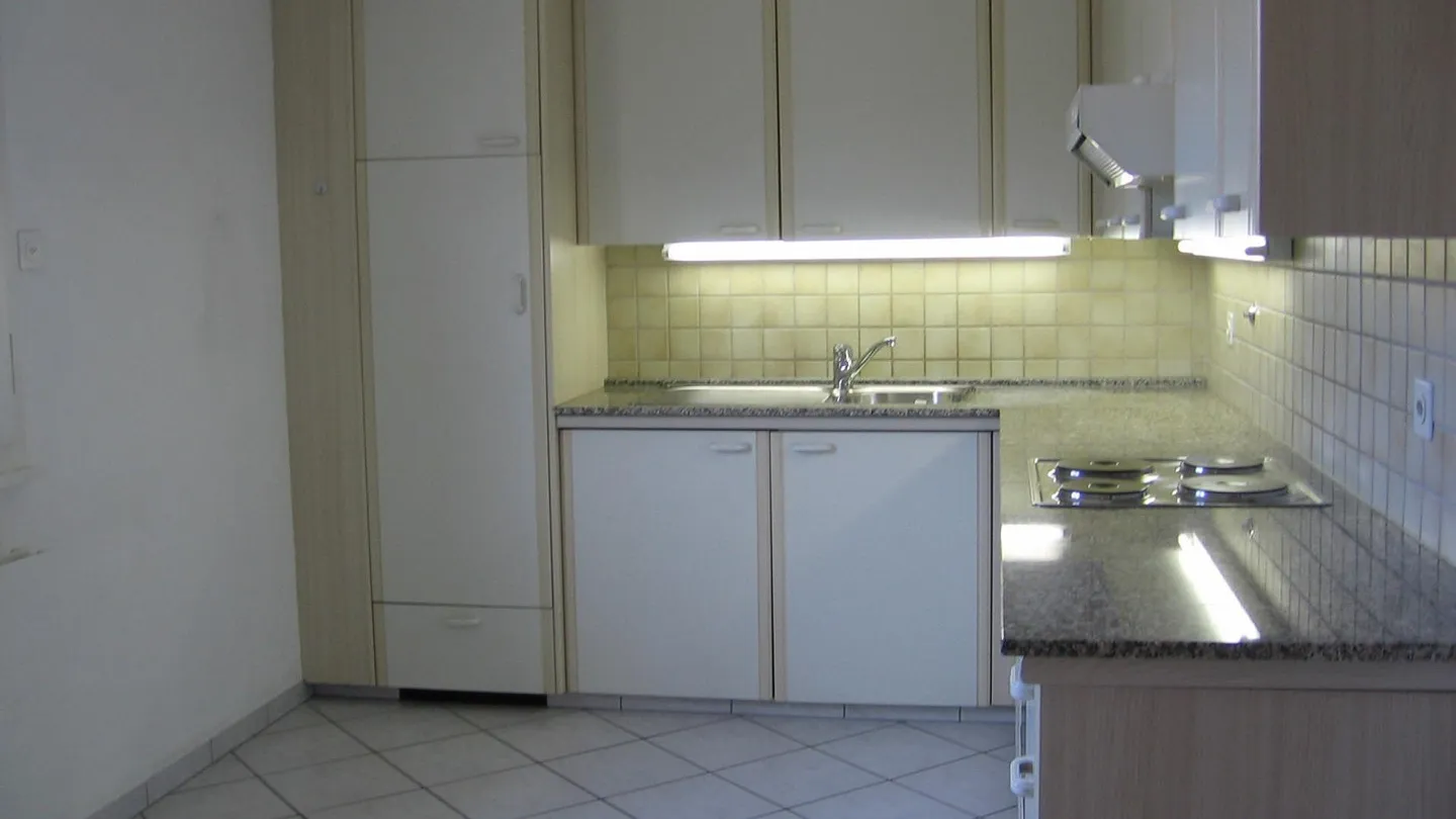 4-room apartment with south balcony and view of the Buochserhorn - Photo 5 of 6