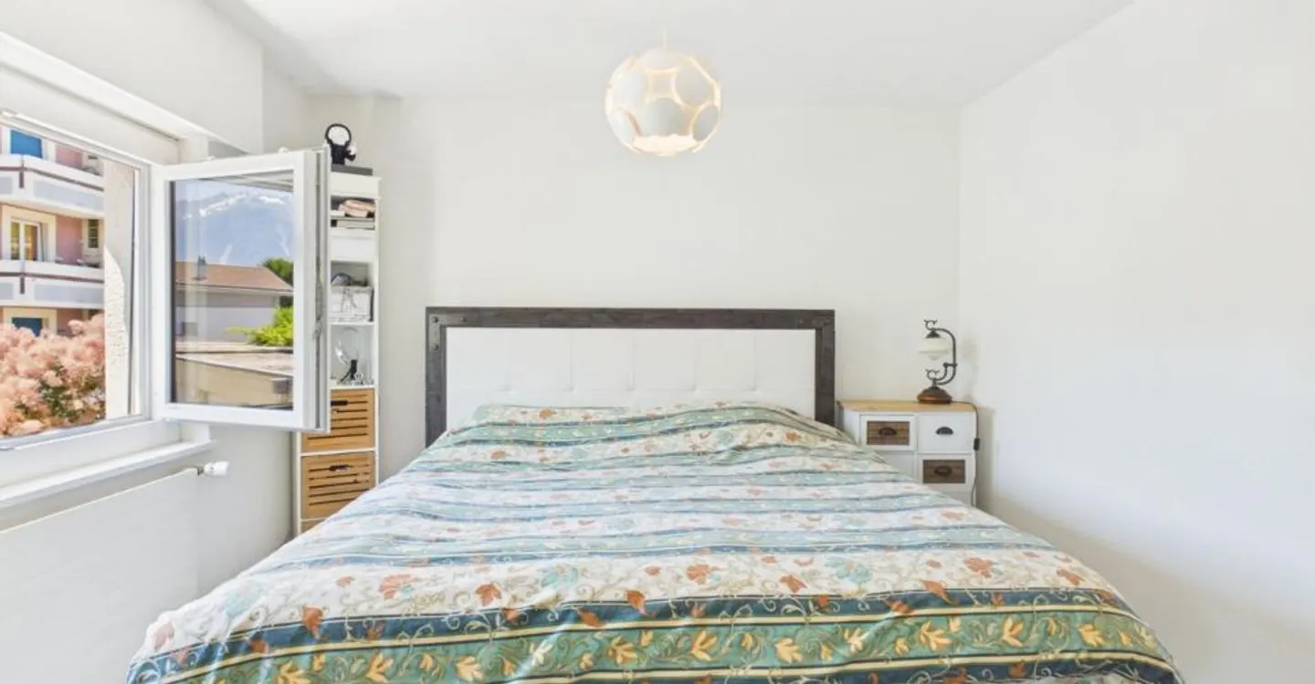 Appartamento unico con terrazza privata (92 m²) nel cuore di Fully - Foto 4 di 7