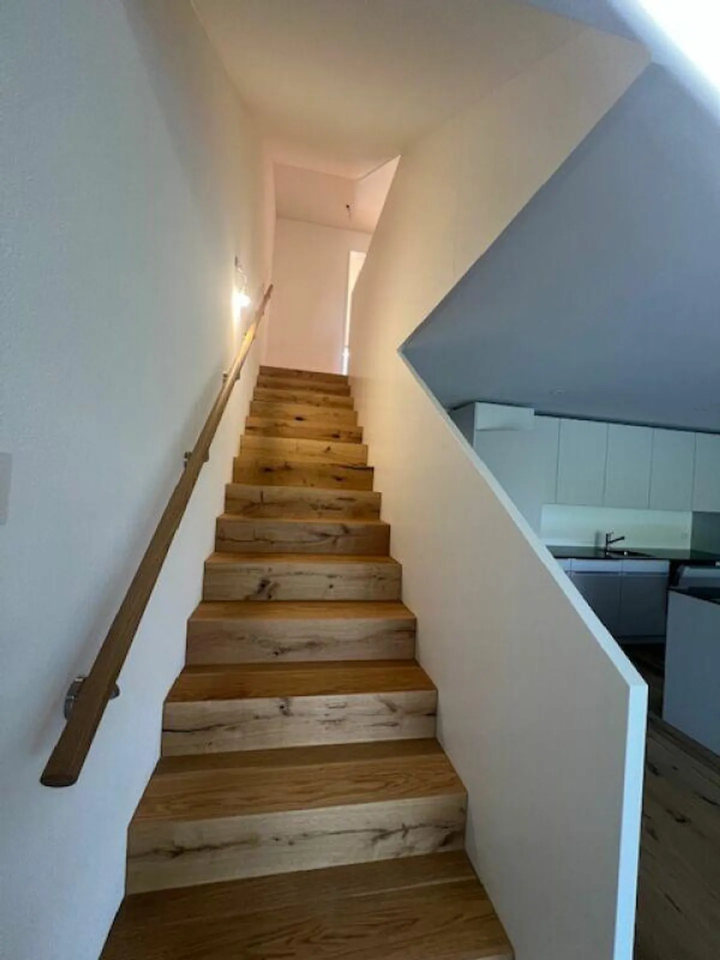 Beautiful "Row House" in the Green with Plenty of Living Space. - Photo 8 of 15