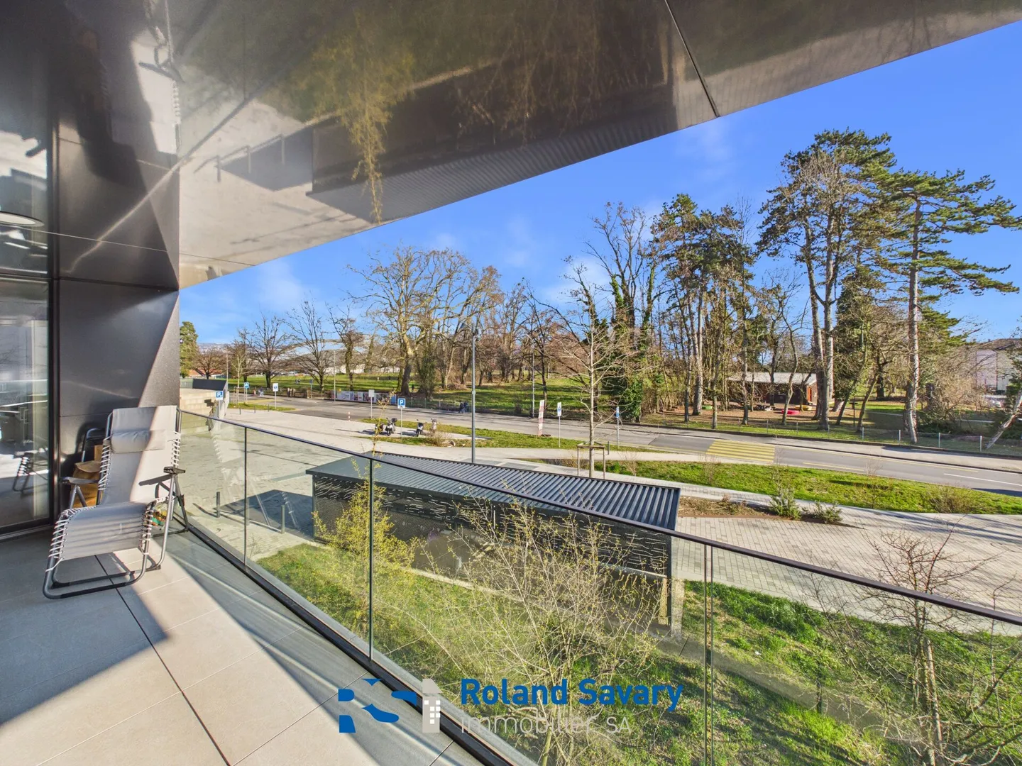 Modernes Apartment mit Terrasse - Foto 10 von 11