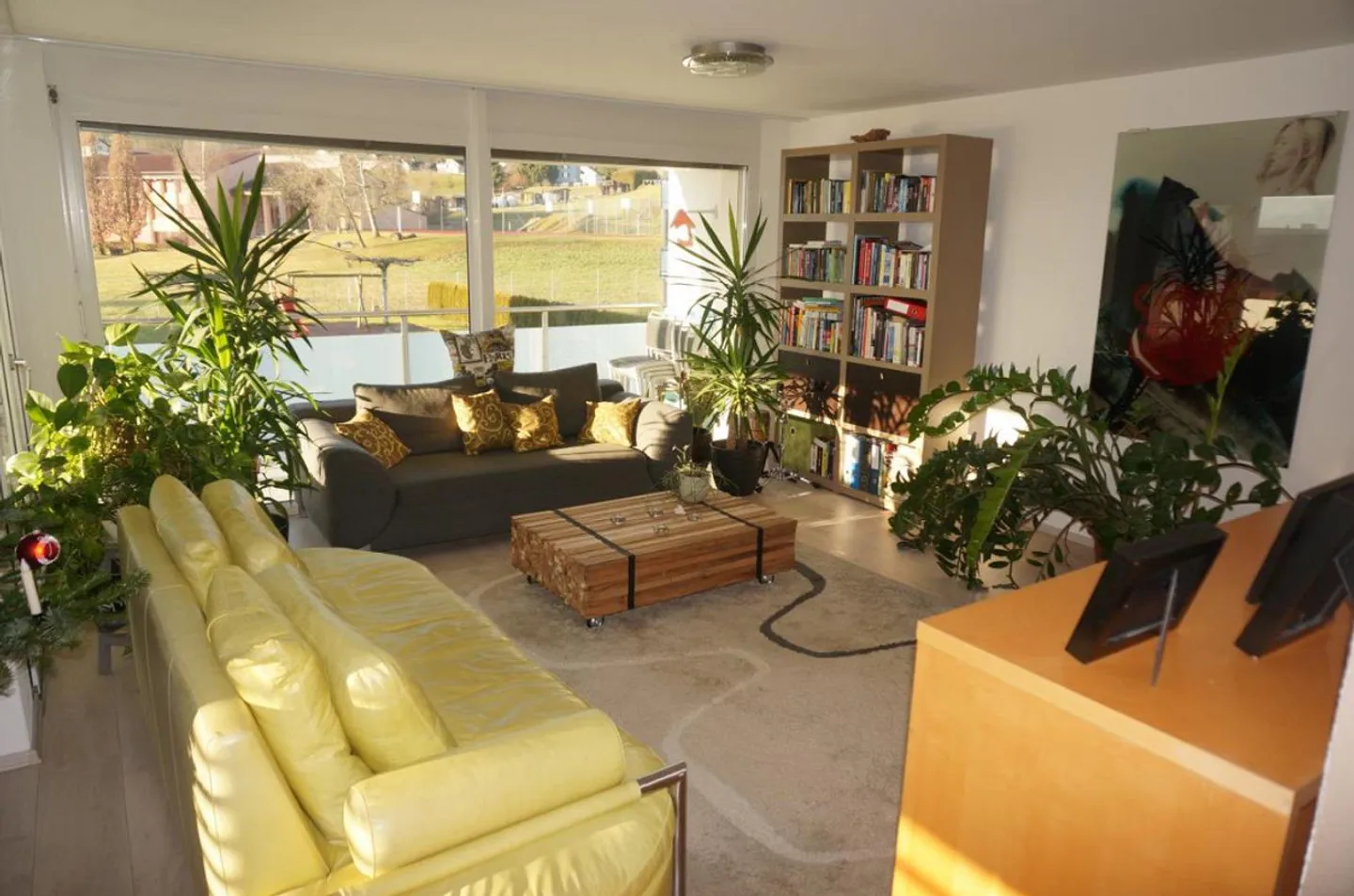 Helle Wohnung mit grosser Terrasse - Foto 1 von 17