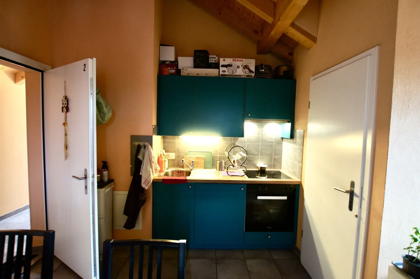 Renovated property from 2016 with 6 apartments + 1 bar-restaurant - Photo 15 of 19