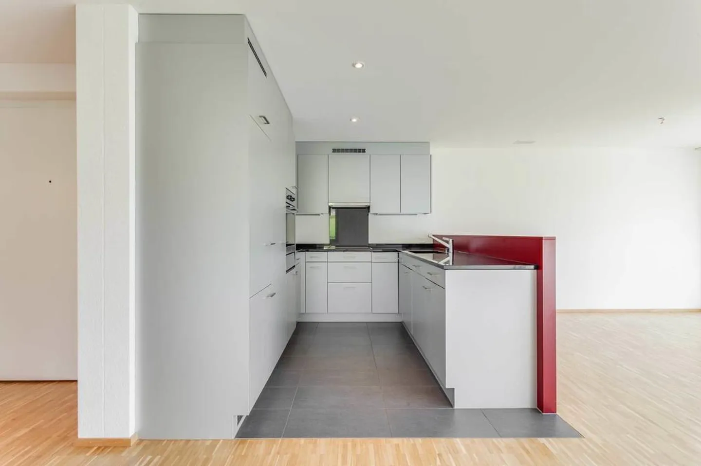 Komfortabel wohnen am Fusse des Pilatus - Foto 4 von 9