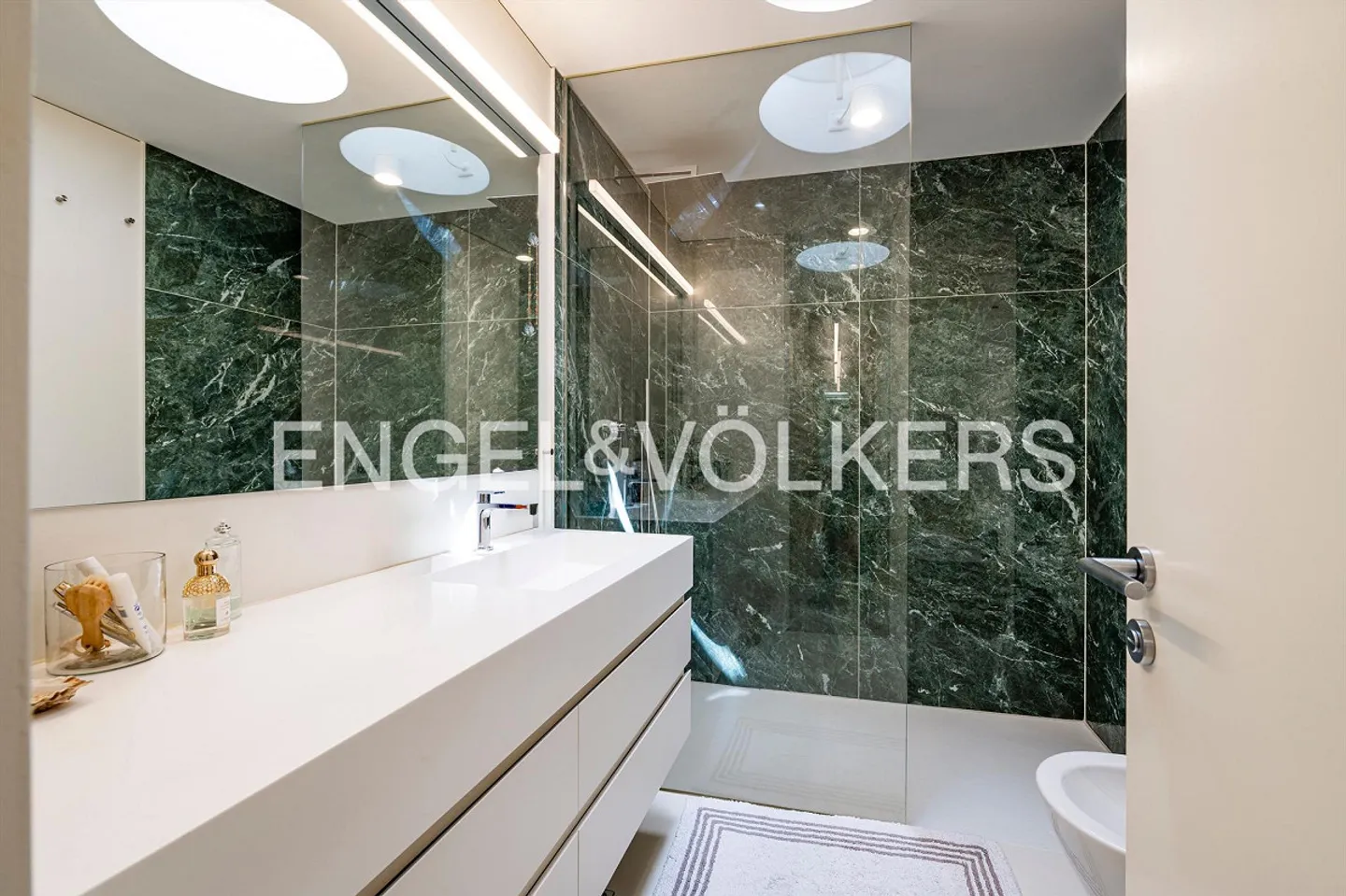 Luxus-Chalet mit Privater Sauna - Foto 12 von 14