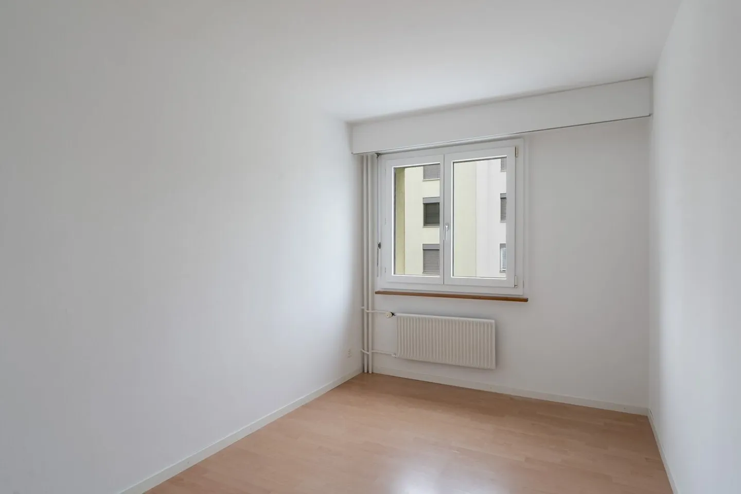 Helle 4.5-Zimmer-Wohnung - Foto 3 von 8
