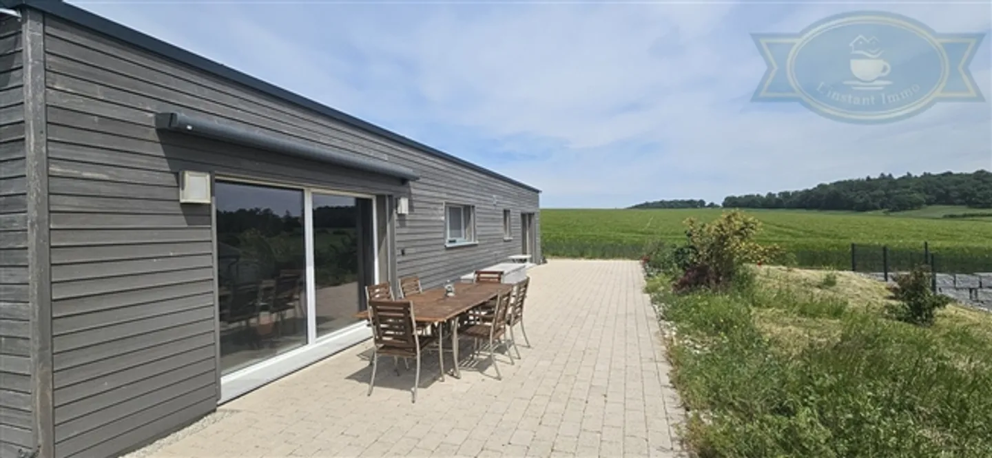 «Modernes einstöckiges Haus mit außergewöhnlichem Panoramablick» - Foto 2 von 10