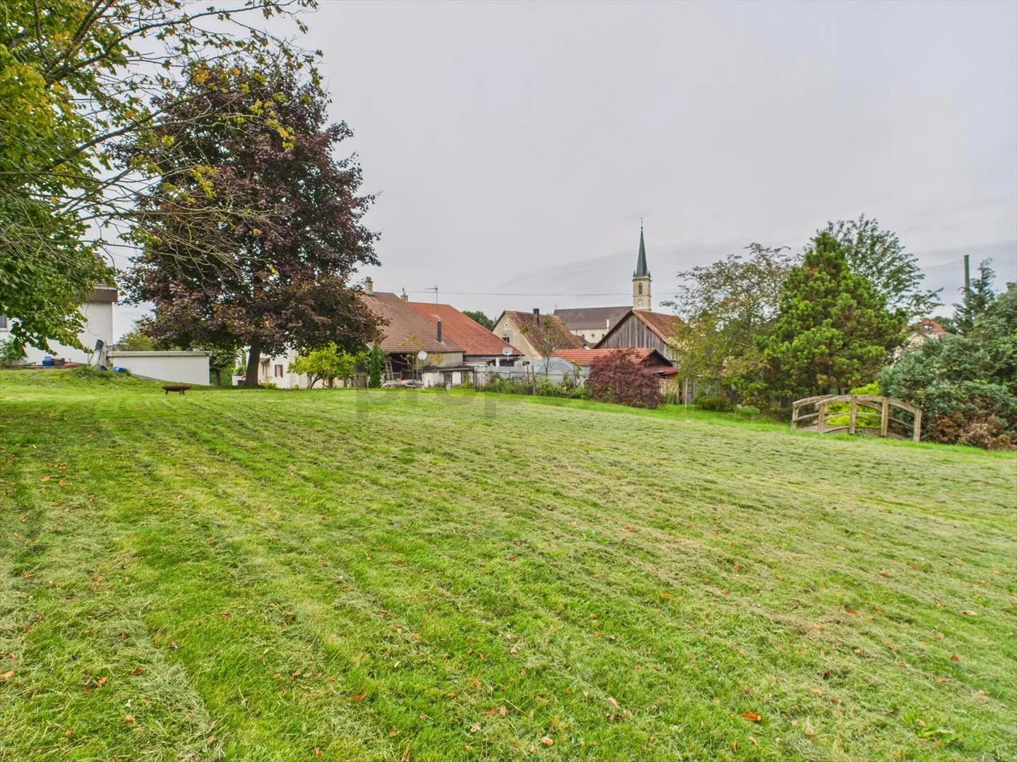 Einfamilienhaus mit großem Grundstück in Courgenay - Foto 4 di 7