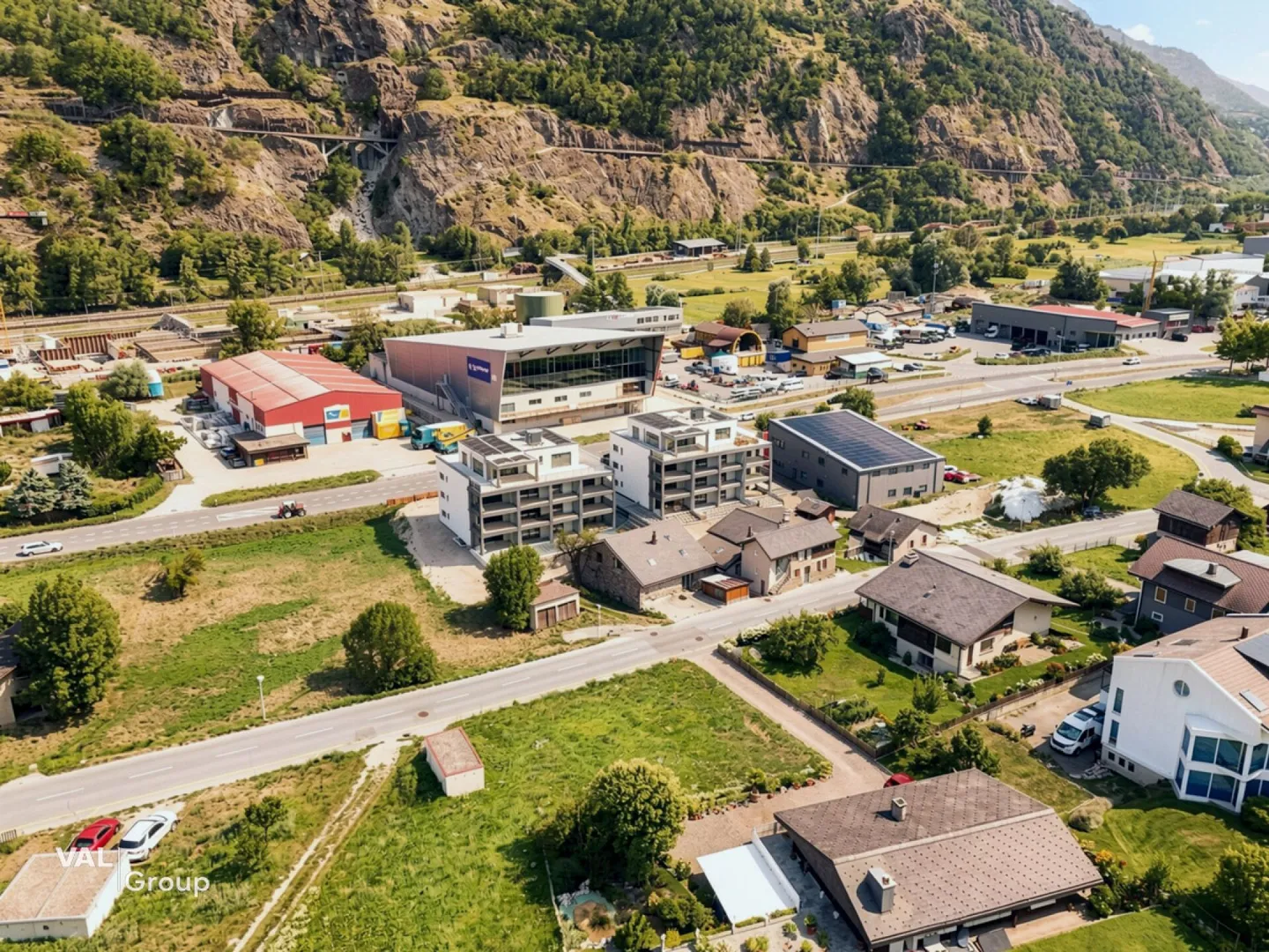 Première occupation appartement en attique avec panorama sur les montagnes - Photo 14 sur 14