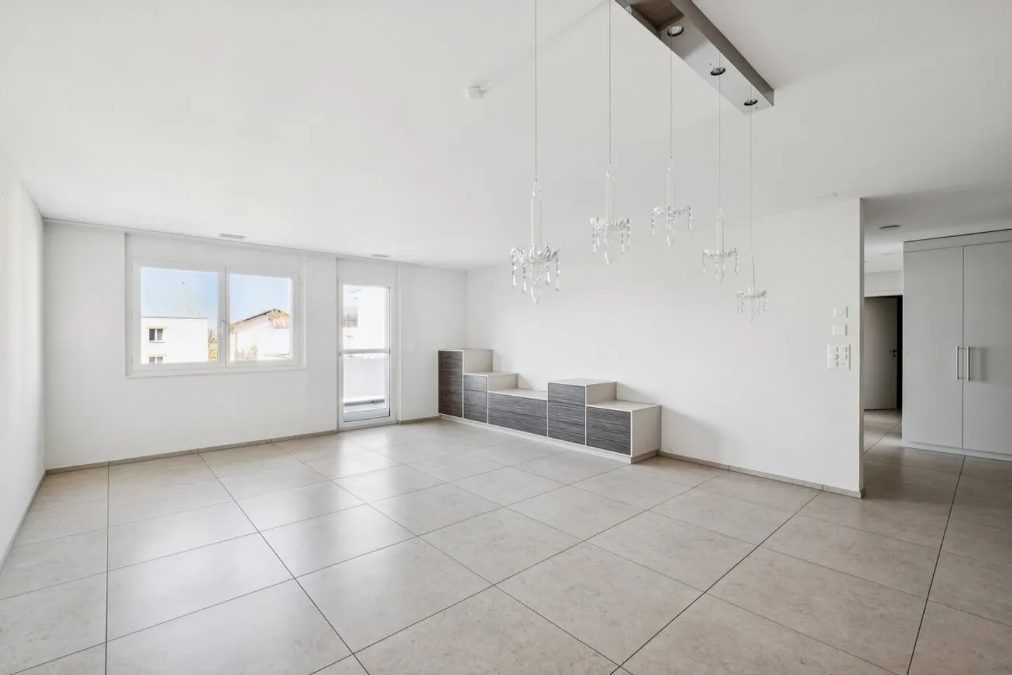 Vie moderne avec grand balcon et beaucoup de confort - Photo 1 sur 6