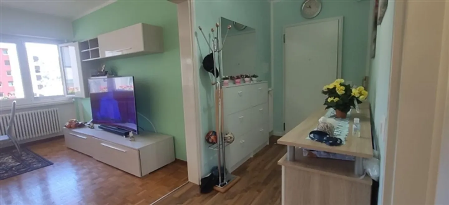 «Ampio appartamento in zona residenziale» - Foto 6 di 17