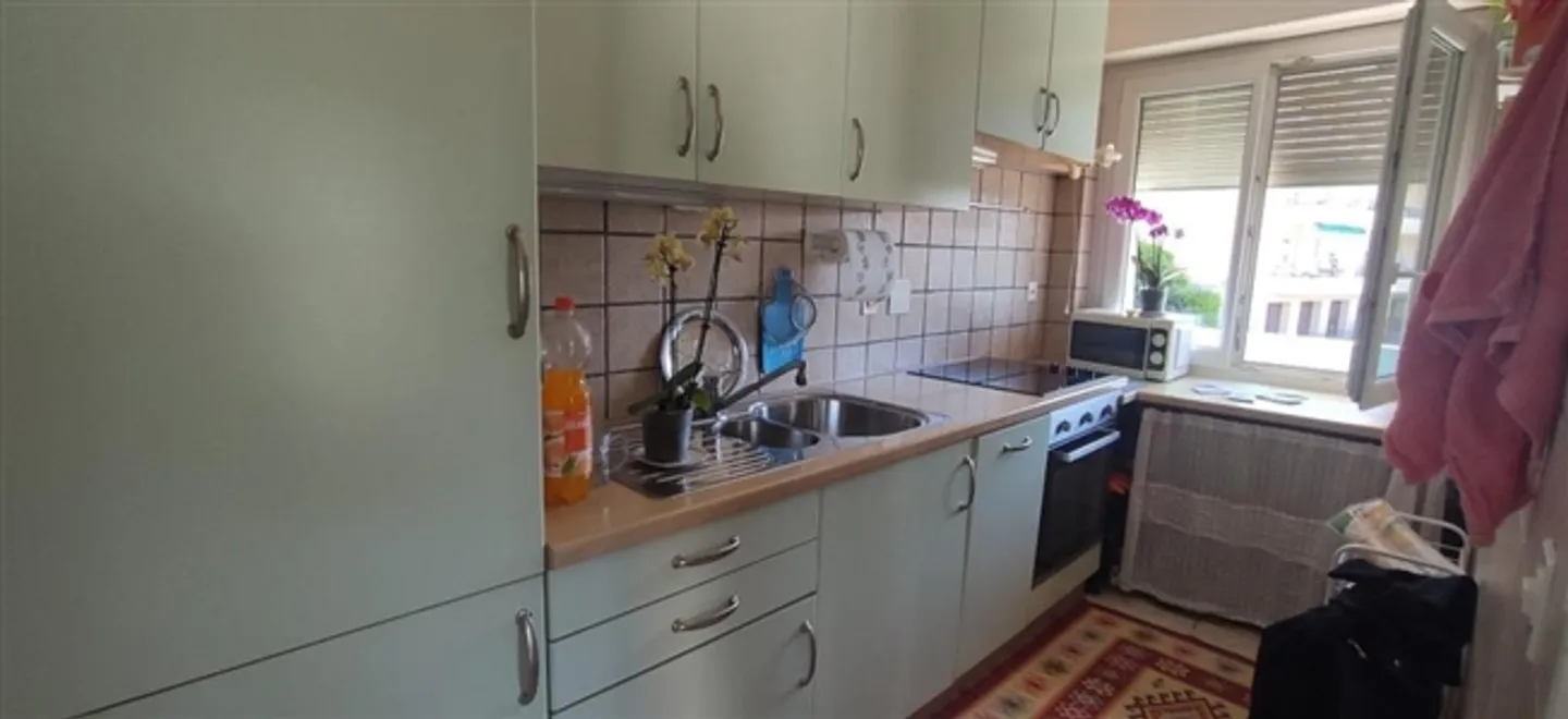 «Ampio appartamento in zona residenziale» - Foto 5 di 17