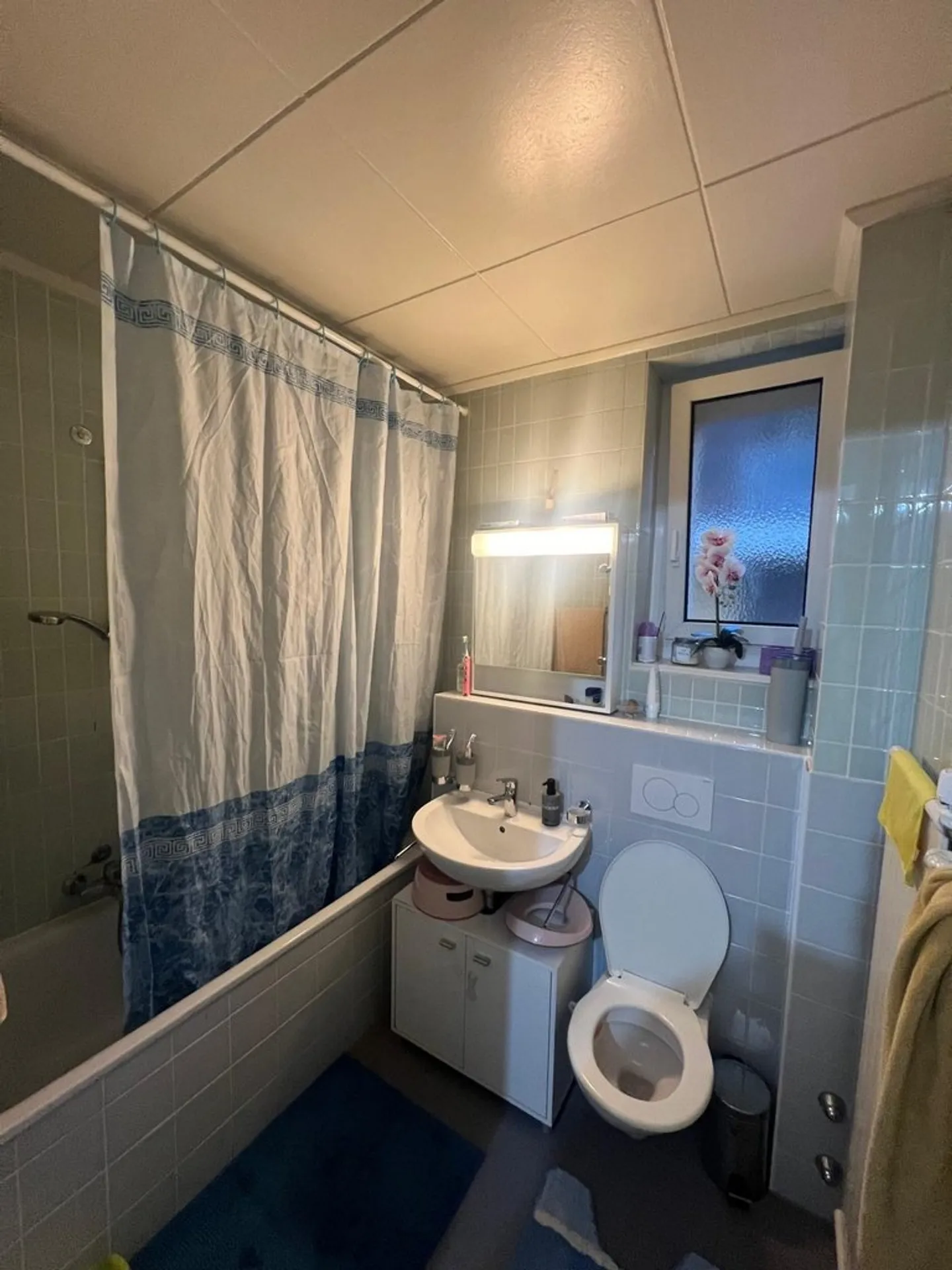 Appartement Charmant avec Balcon - Photo 2 sur 8