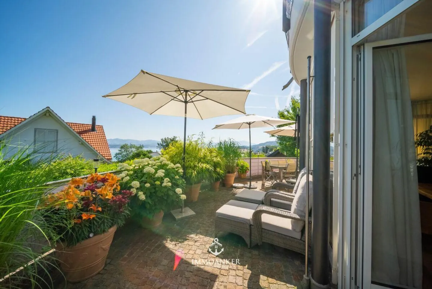 Il tuo rifugio personale: L'esclusiva casa di 9,5 stanze con vista lago e piscina a Richterswil - Foto 12 di 14