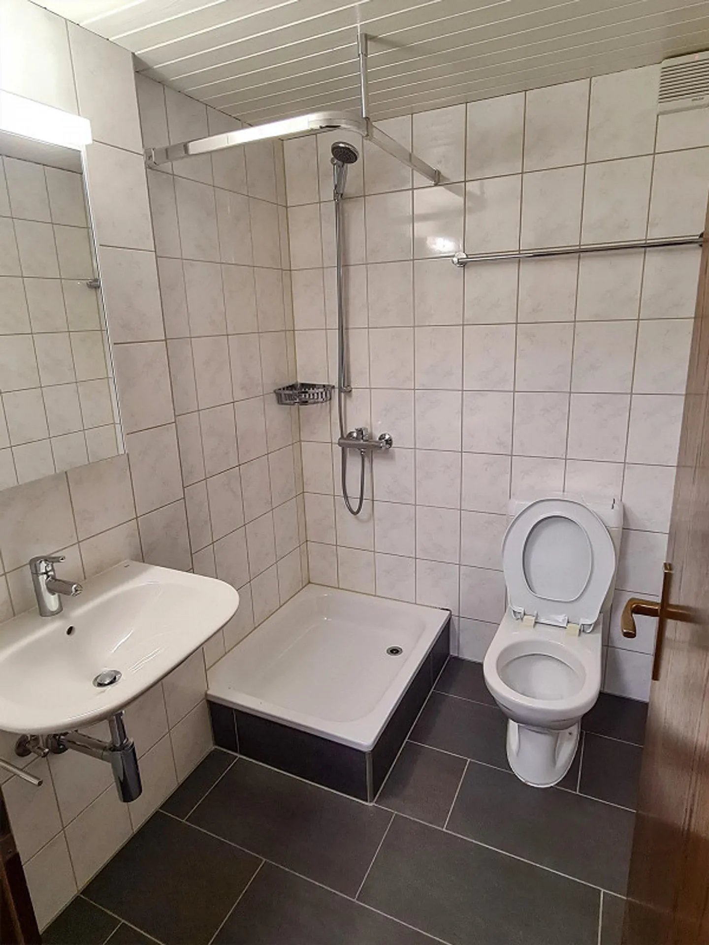 Appartamento 2 stanze direttamente al lago - Foto 17 di 20