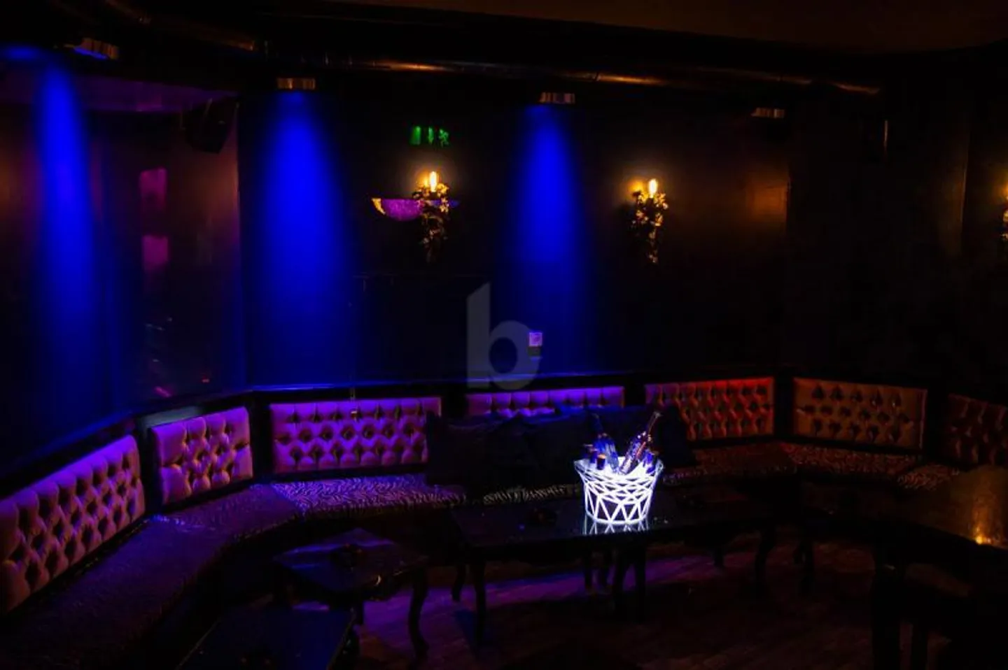 TRAUMHAFTER CLUB IN BESTER INNENSTADTLAGE - Foto 3 von 5