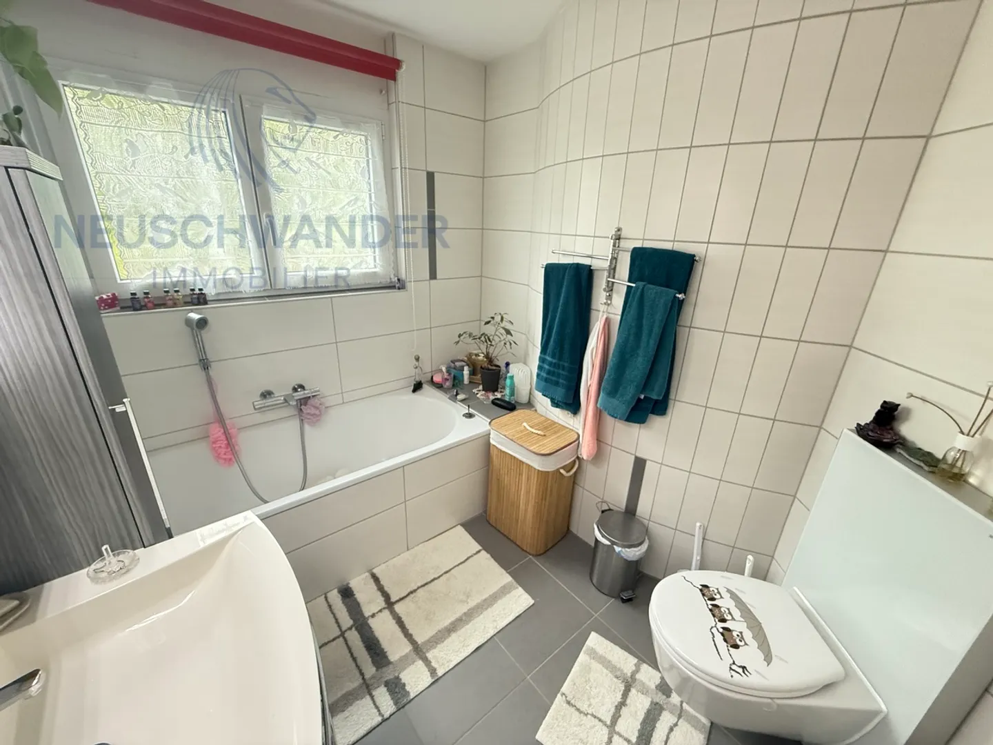 Spaziosa nel cuore di un quartiere tranquillo con vista idilliaca - Foto 12 di 28