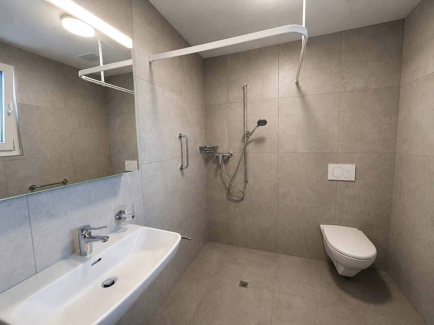 Modernes Apartment in Ruhiger Lage - Foto 3 von 9