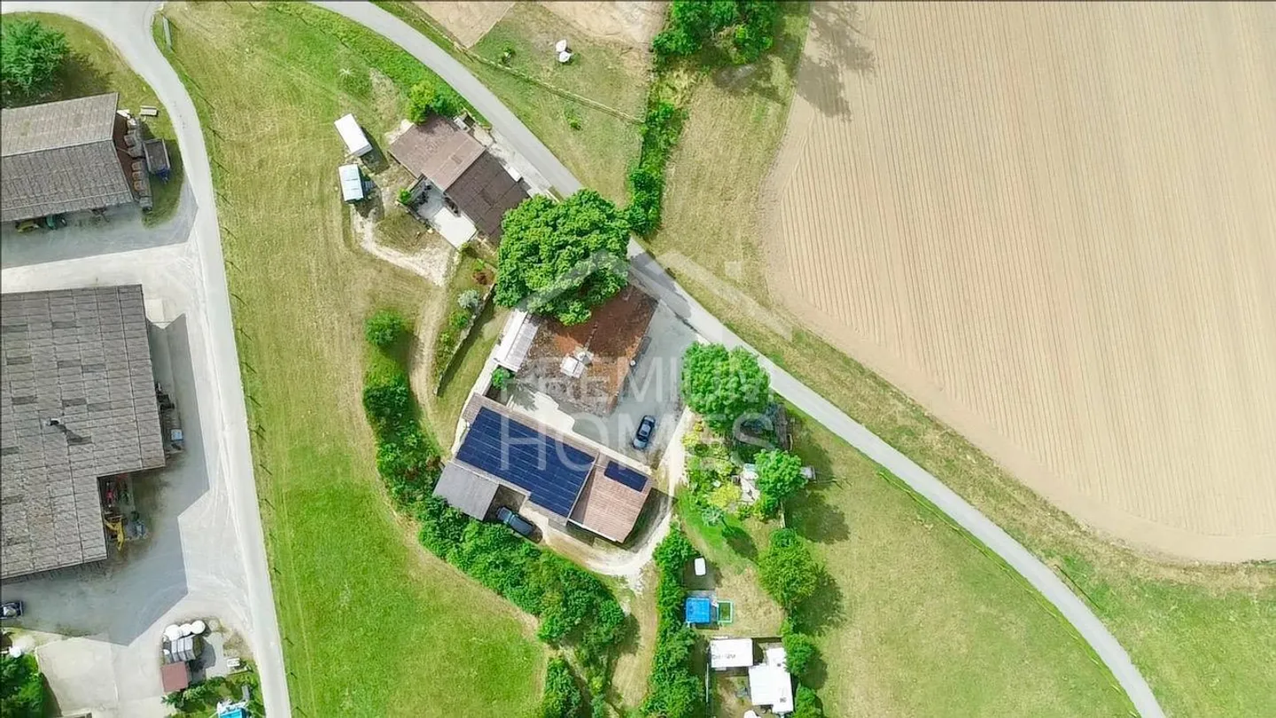 Multi-family house with horse keeping & agricultural land - Photo 1 of 13