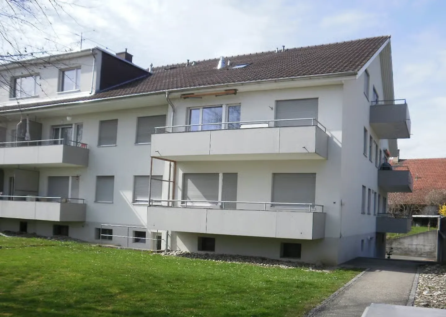 Gemütliche 3.5-Zimmer-Wohnung in Schwadernau - sofort verfügbar! - Foto 1 di 10