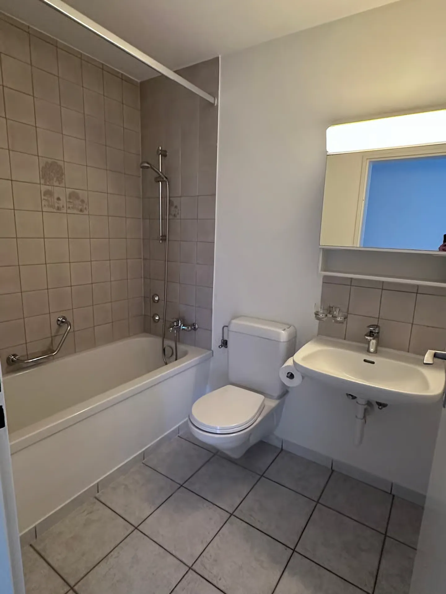 Gemütliche 3.5-Zimmer-Wohnung in Schwadernau - sofort verfügbar! - Foto 8 di 10