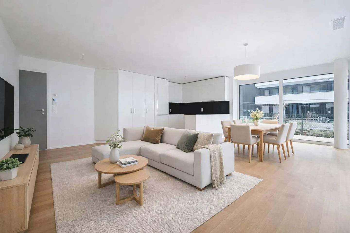 Nuova Promozione: Appartamento di 2.5 locali con Terrazza e Giardino - Foto 1 di 13