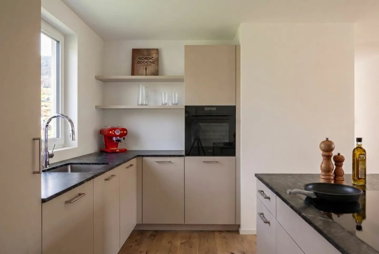 Newly built row house with many extras in Oberbipp - Photo 4 of 5