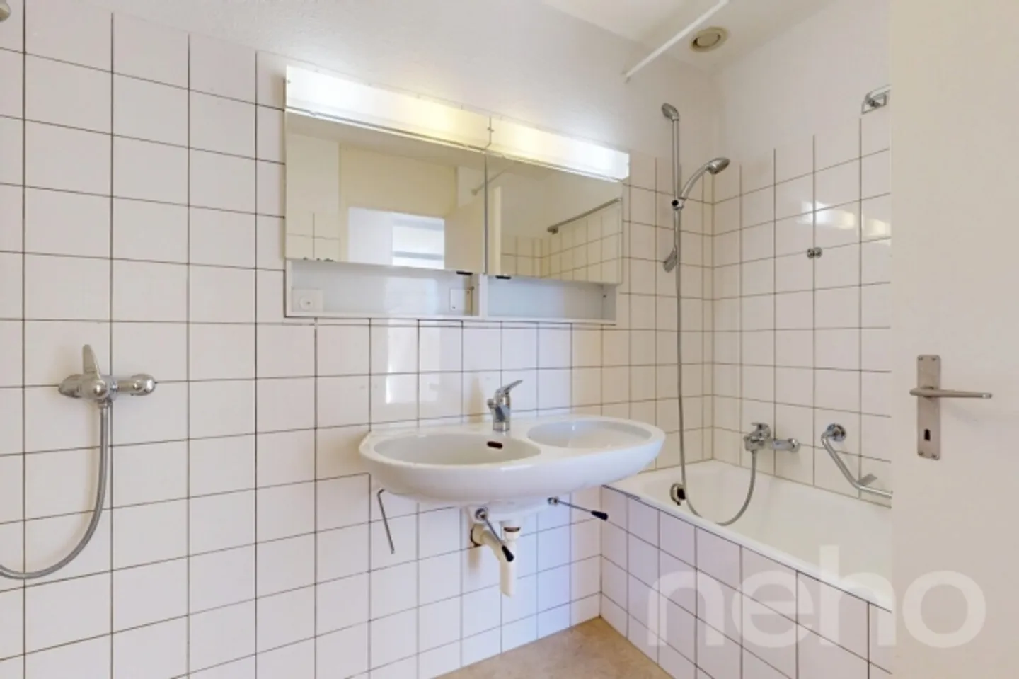 «Helle Terrassenwohnung mit Weitsicht» - Foto 11 von 12