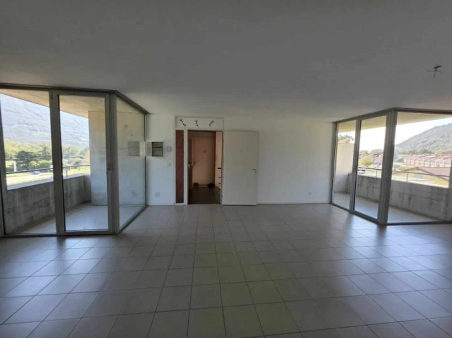 «Quartiere Moneral AFFITTIASI 3,5 locali App. 444» - Foto 2 di 20
