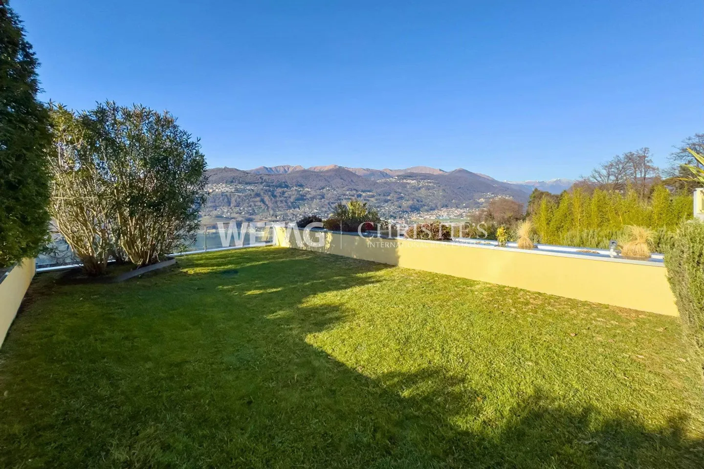 Montagnola: Apartment with private garden & open lake view for sale, also available as a second home - Photo 10 of 13