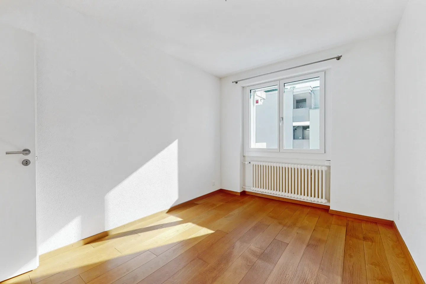 Living close to nature, living close to the city – modern 4.5-room apartment in Lucerne - Photo 5 of 10