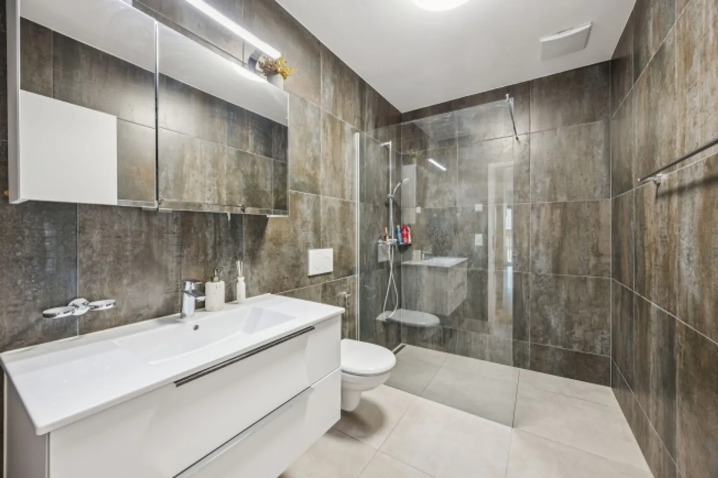 Appartement 3.5 pièces comme neuf à Schupfart – Vivre dans la nature - Photo 6 sur 13