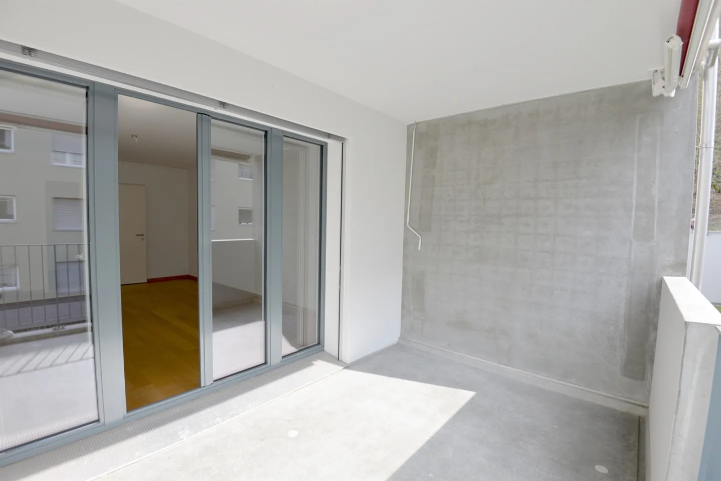 Living close to nature, living close to the city – modern 4.5-room apartment in Lucerne - Photo 9 of 10
