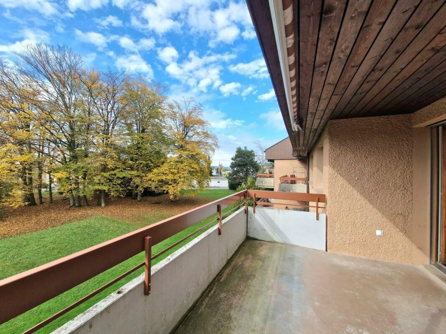 Close to nature yet central - Photo 9 of 10