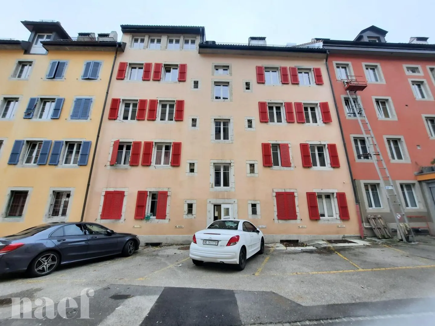 Two and a half room apartment in the city center - Photo 6 of 6