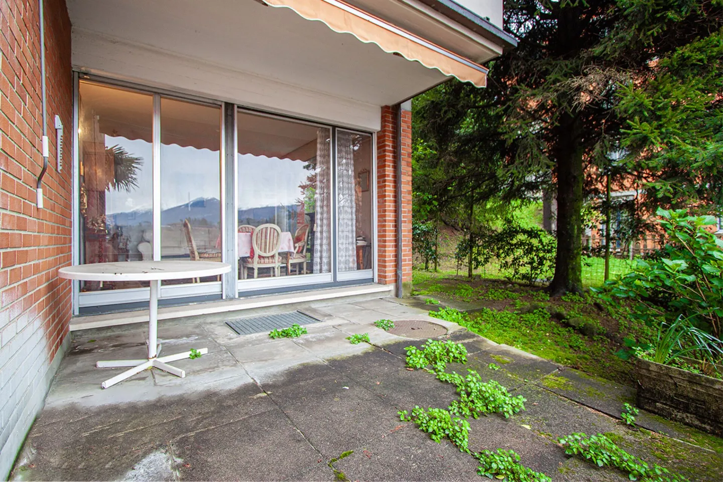 Studio à rénover - Photo 2 sur 9