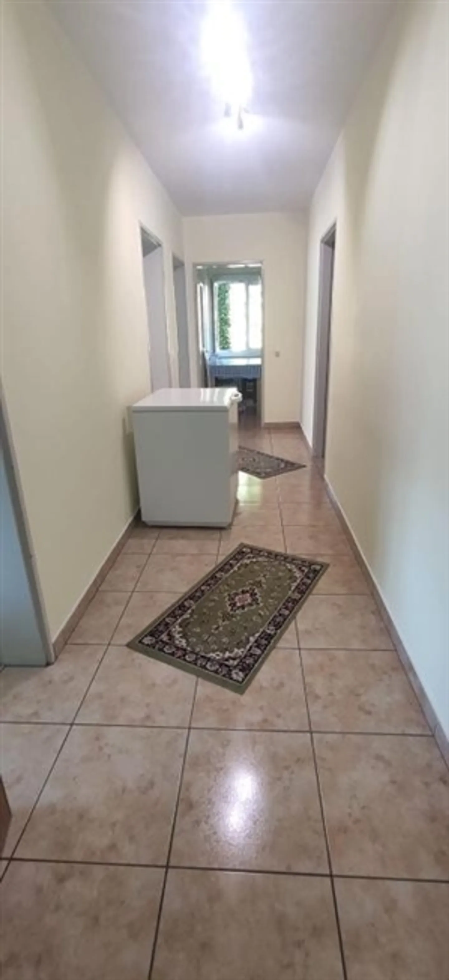 «Ampio appartamento in zona residenziale» - Foto 16 di 17